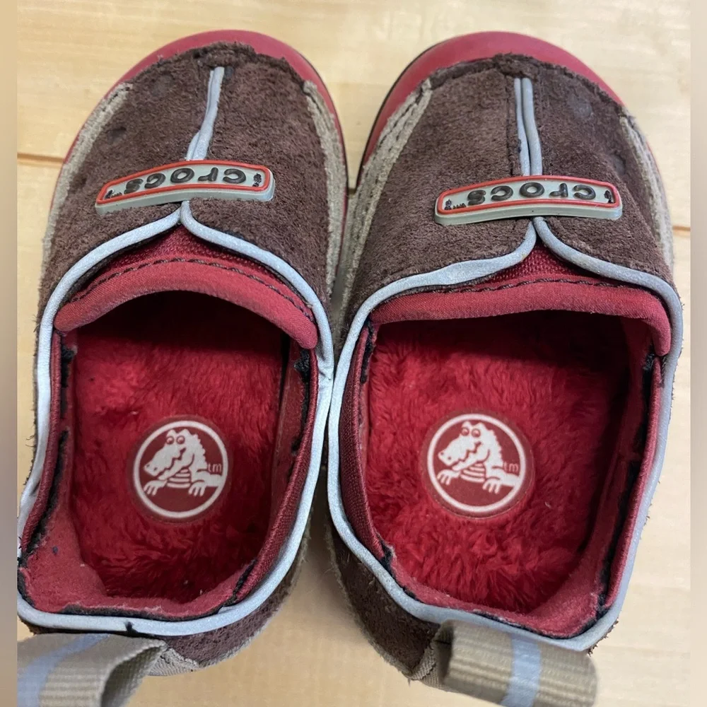 Crocs Kids Brown Red Suede Slip On Shoes Toddler Size 4‎